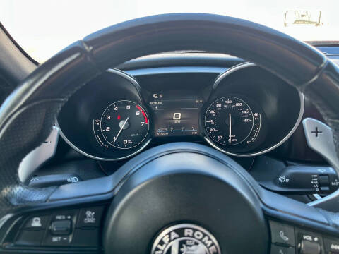 2022 Alfa Romeo Giulia Veloce