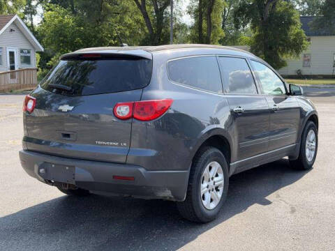 2011 Chevrolet Traverse LS