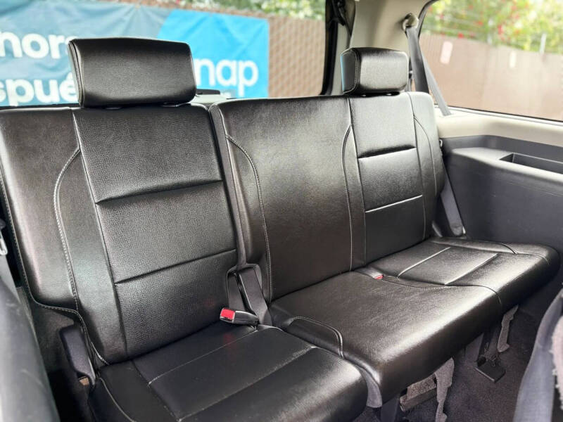 2011 Nissan Armada Platinum