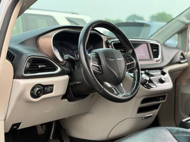 2019 Chrysler Pacifica Touring L