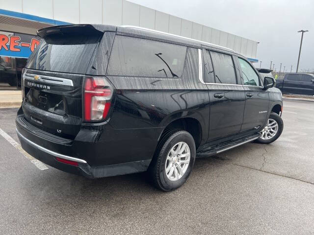 2024 Chevrolet Suburban LT