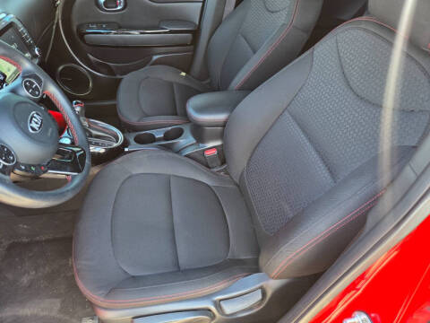 2019 Kia Soul +
