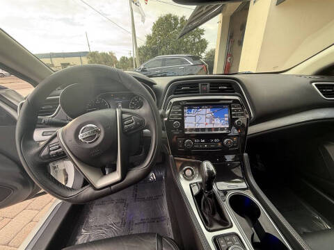 2016 Nissan Maxima