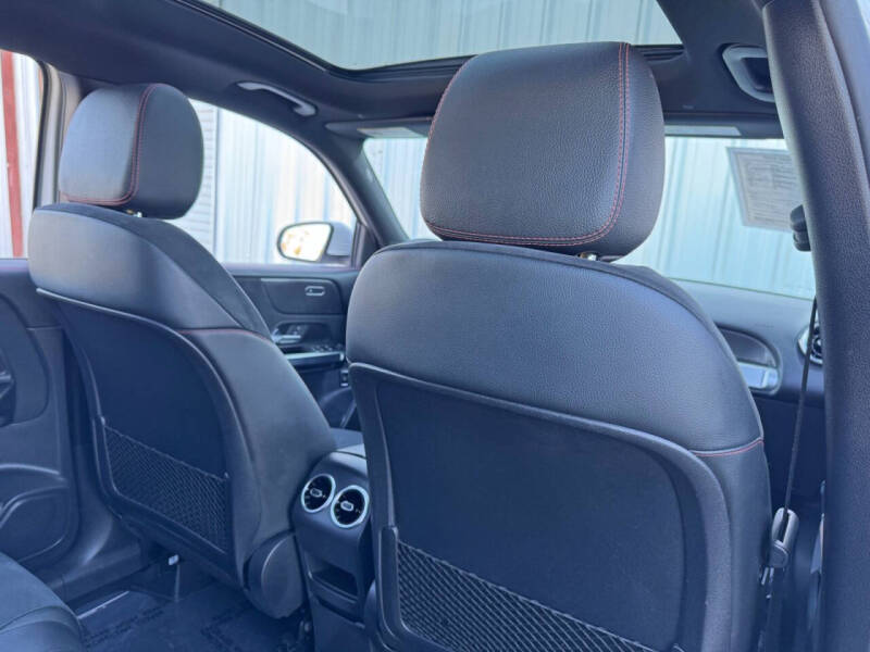 2022 Mercedes-Benz GLB GLB 250