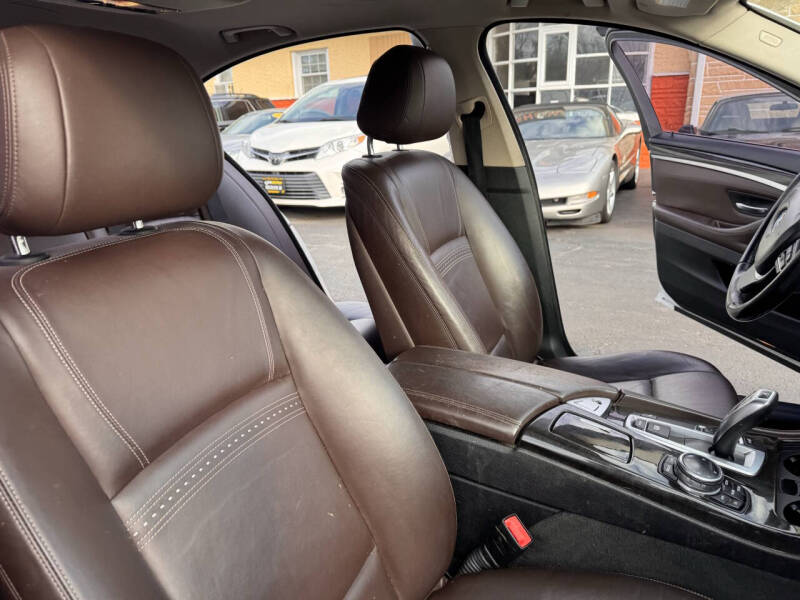 2015 BMW 5 Series 528i