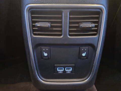 2017 Dodge Charger SXT