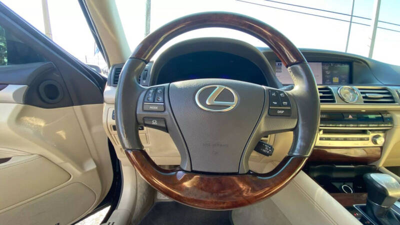 2014 Lexus LS 460