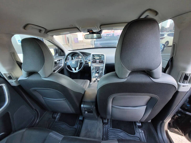 2015 Volvo XC60 T5 Drive-E
