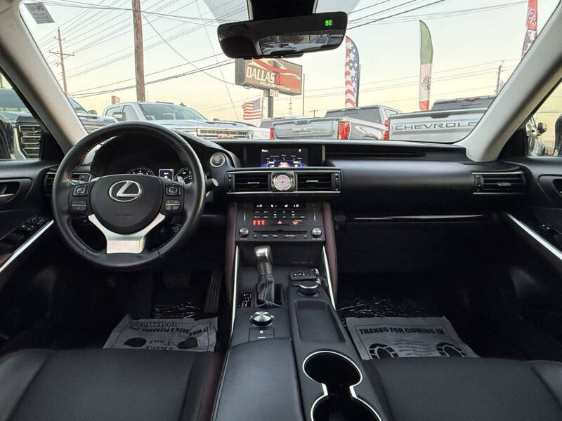 2019 Lexus IS 300