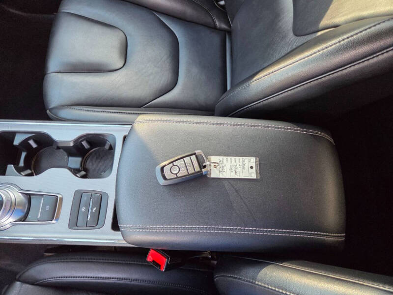 2021 Ford Edge Titanium