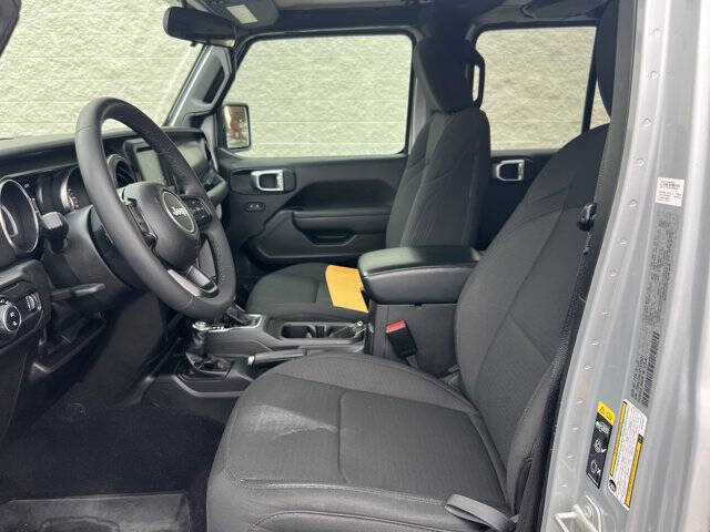 2023 Jeep Gladiator Willys