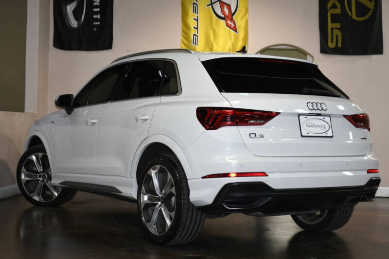 2021 Audi Q3 quattro S line Prem Plus 45 TFSI