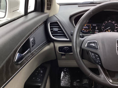 2017 Lincoln MKX Reserve