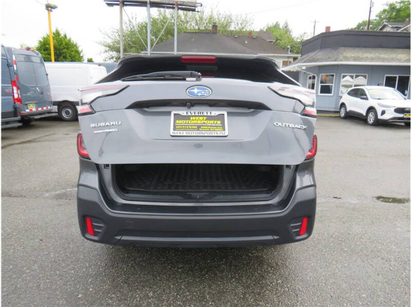 2022 Subaru Outback Premium