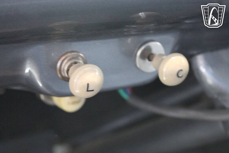 1947 Ford Super Deluxe