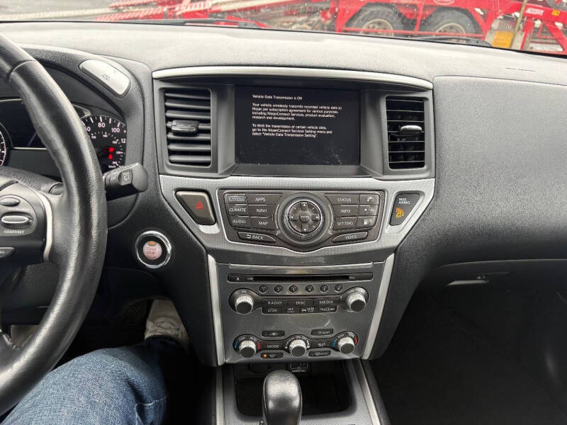 2020 Nissan Pathfinder SL