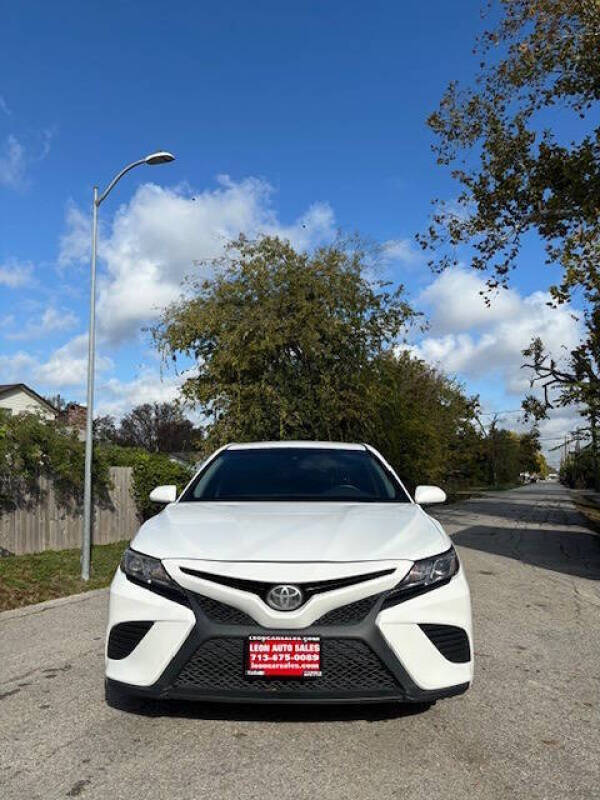 2018 Toyota Camry SE