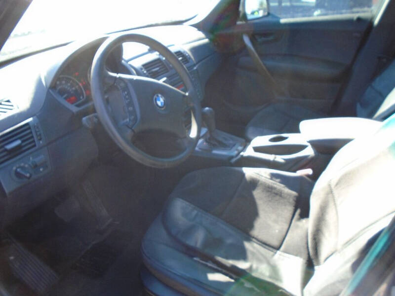 2004 BMW X3 2.5i