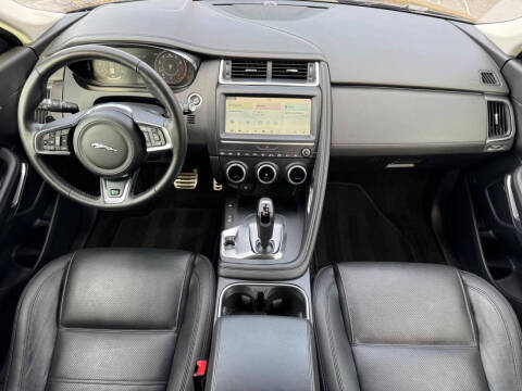 2020 Jaguar E-PACE P250 SE