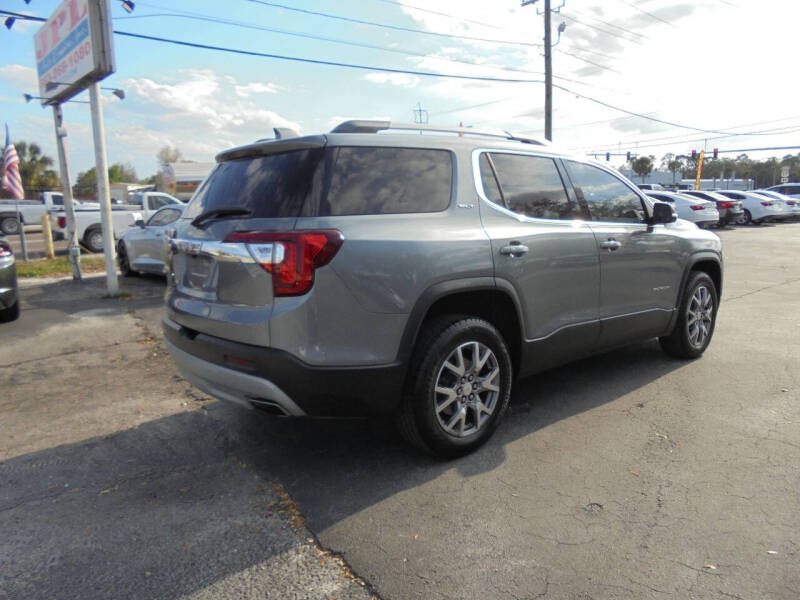 2020 GMC Acadia SLT