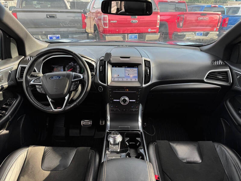 2019 Ford Edge ST
