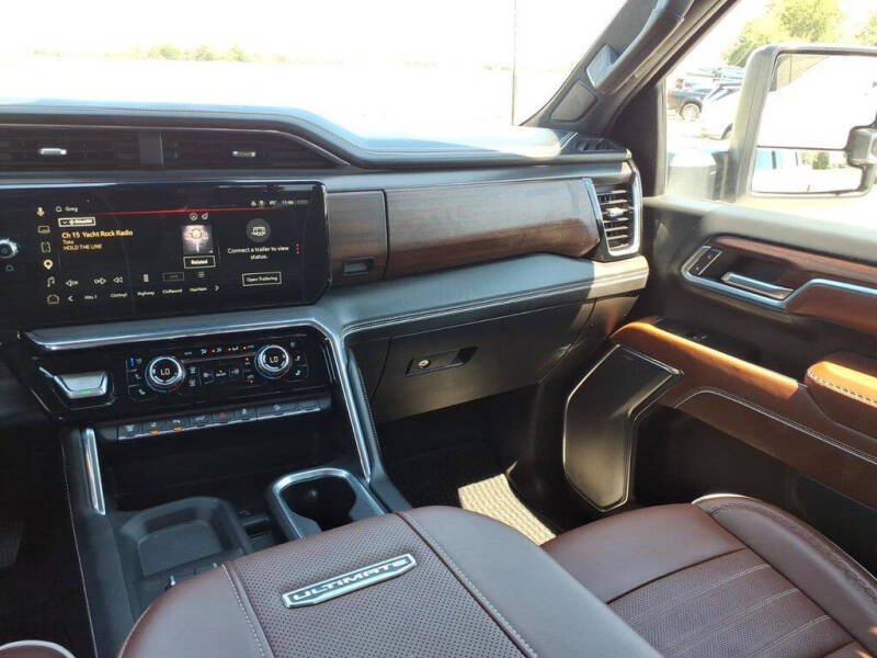 2025 GMC Sierra 3500HD