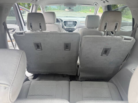 2017 GMC Acadia SLE-1