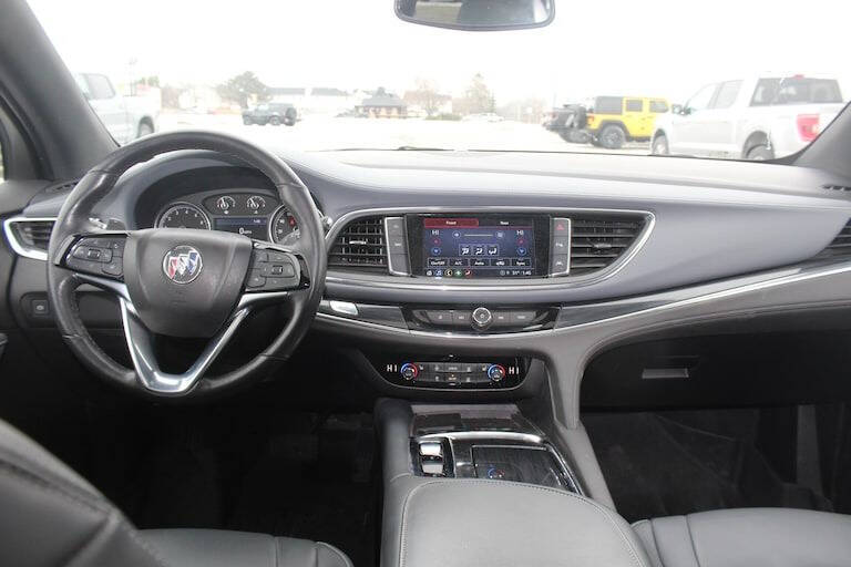 2022 Buick Enclave Essence