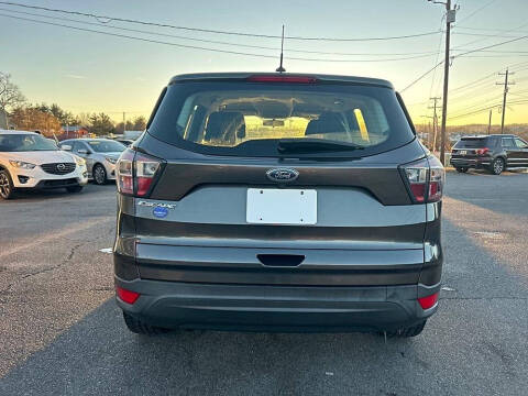 2017 Ford Escape S