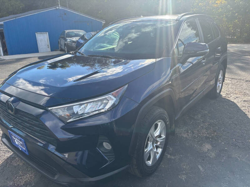 2019 Toyota RAV4 XLE's photo