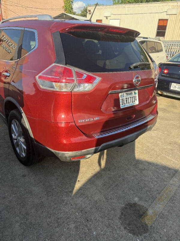 2016 Nissan Rogue SV
