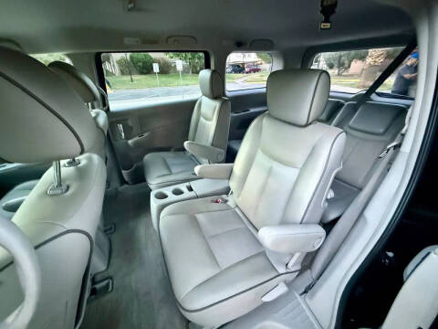 2015 Nissan Quest