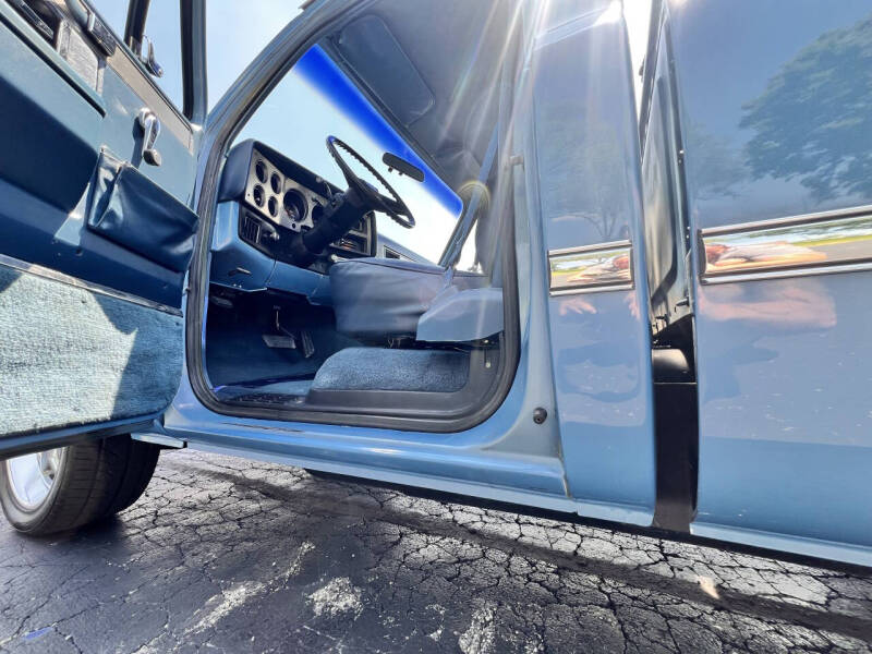 1987 Chevrolet R/V 10 Series R10