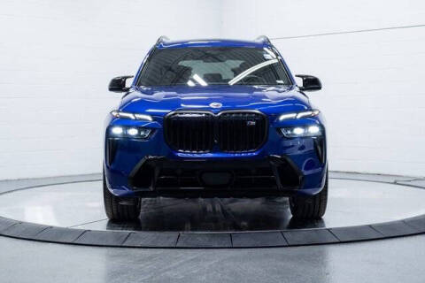2023 BMW X7 M60i