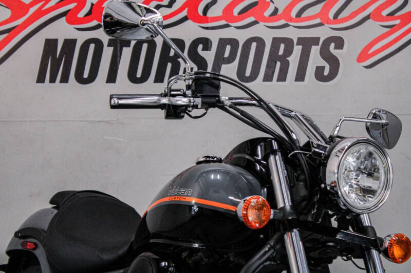 2019 Kawasaki Vulcan 900 Custom