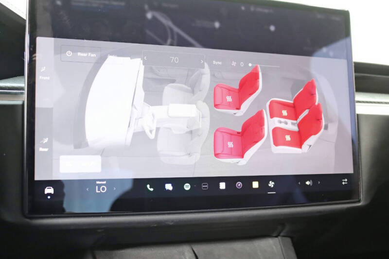 2023 Tesla Model X Plaid