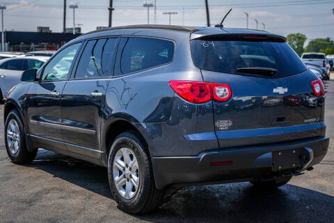 2011 Chevrolet Traverse LS