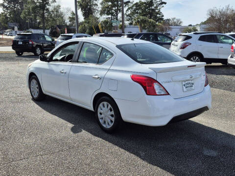 2017 Nissan Versa 1.6 SV
