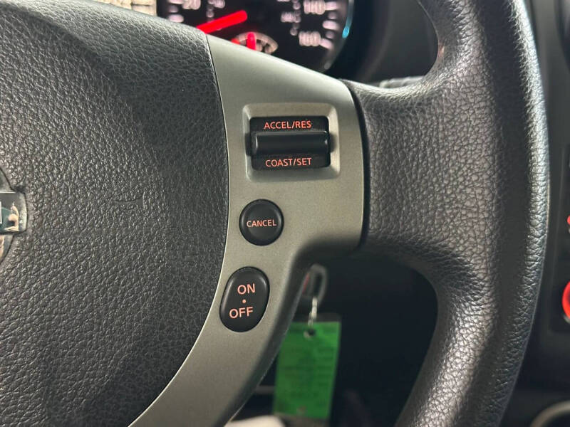 2015 Nissan Rogue Select S