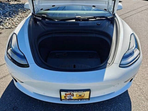 2019 Tesla Model 3 Mid Range