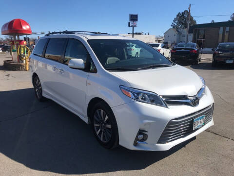 2018 Toyota Sienna for sale at Carney Auto Sales in Austin MN