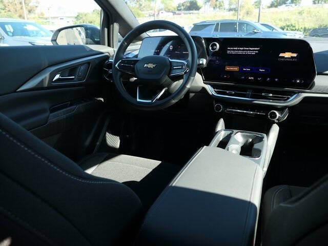 2026 Chevrolet Equinox EV LT 1