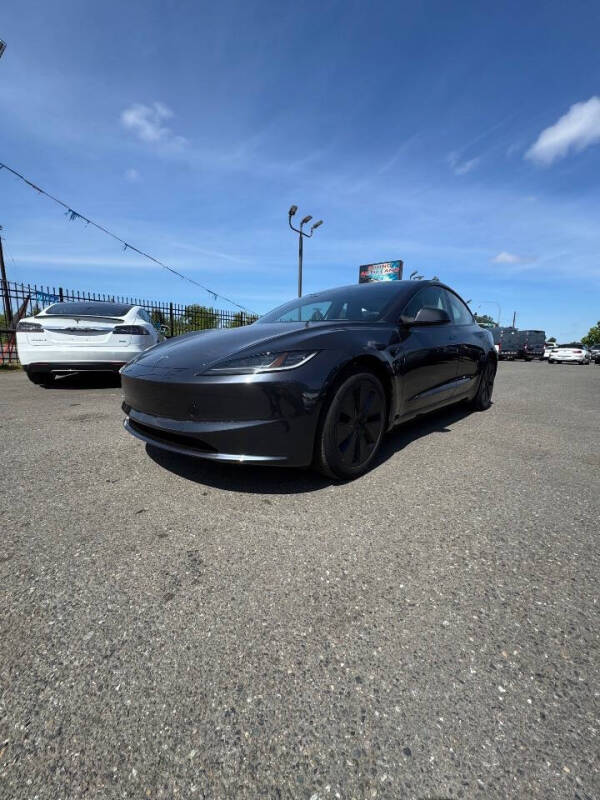 2024 Tesla Model 3 Long Range