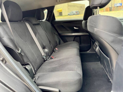 2013 Toyota Venza LE