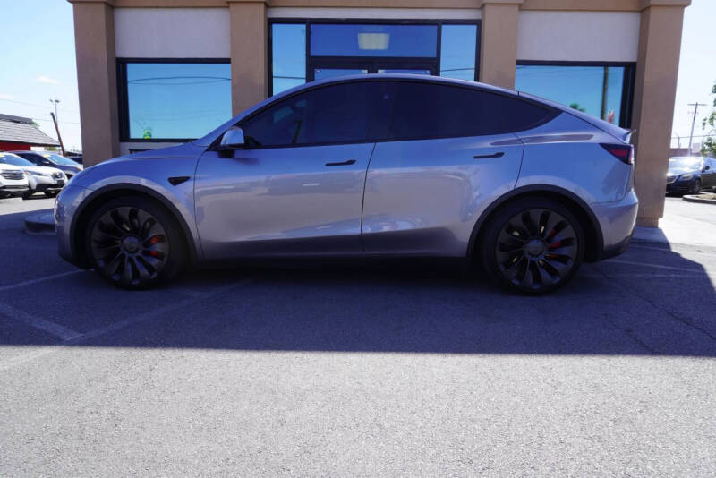 2024 Tesla Model Y Performance