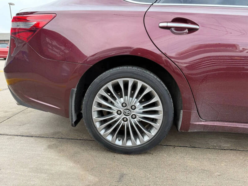 2017 Toyota Avalon