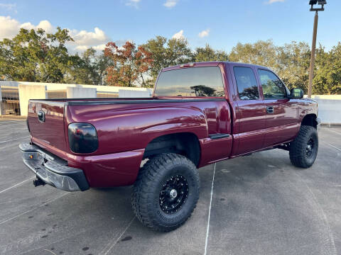 2004 Chevrolet Silverado 1500 LS