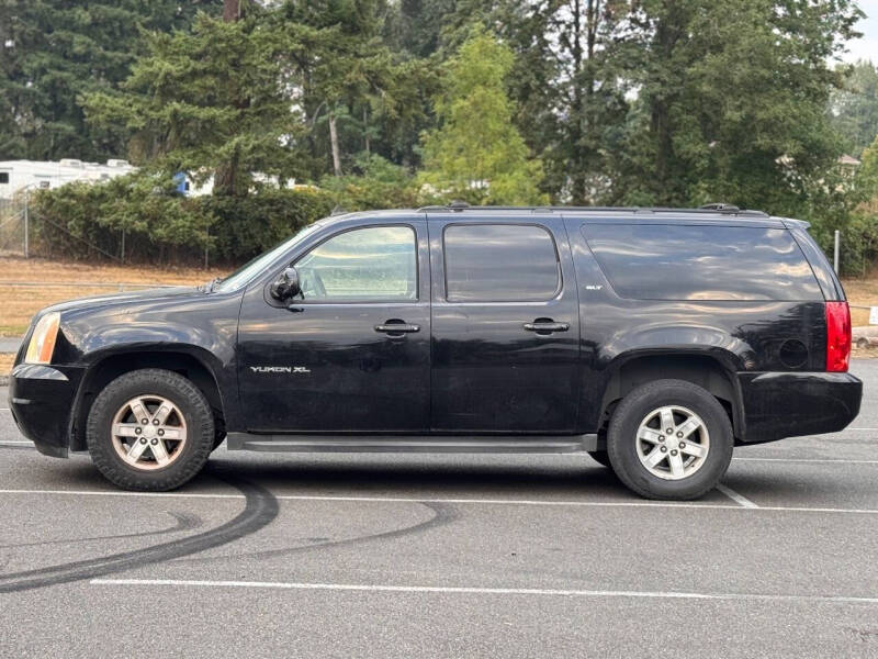 2011 GMC Yukon XL SLT
