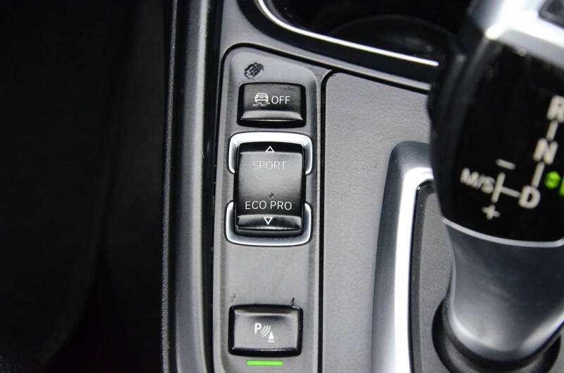 2015 BMW 3 Series 328i xDrive