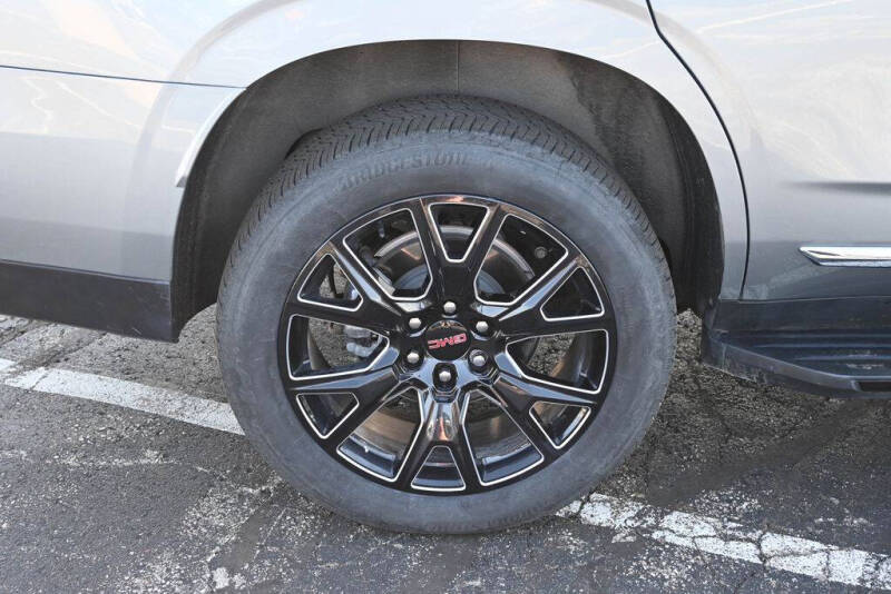 2025 GMC Yukon Elevation